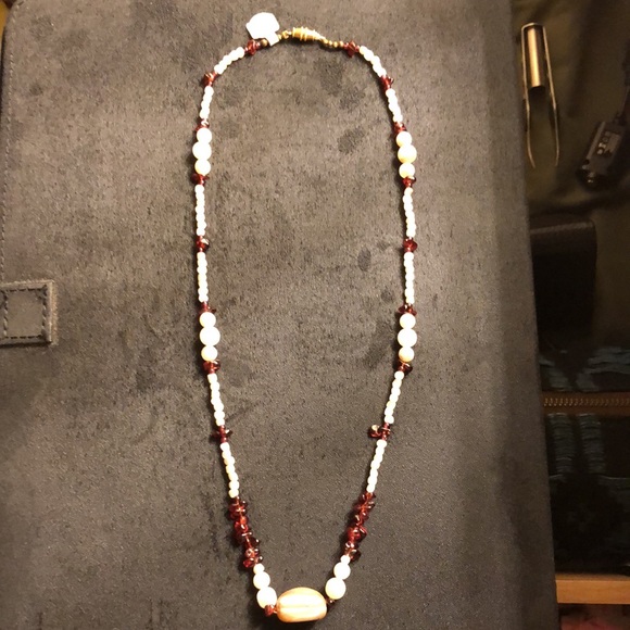 VTG 22”Mother Of Pearl/Garnet/Abalone Natural Semi Precious Stone Necklace - Picture 8 of 14